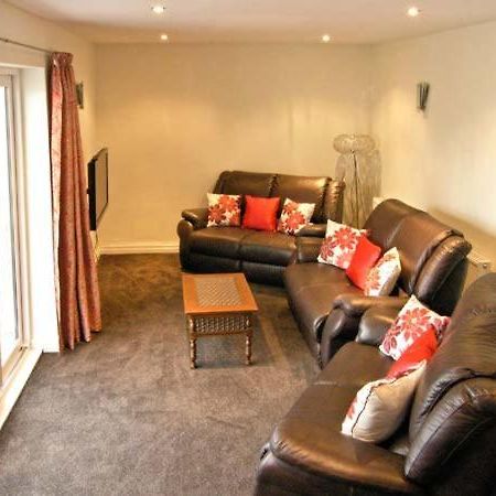 Hendre Aled Farmhouse Llansannan Экстерьер фото