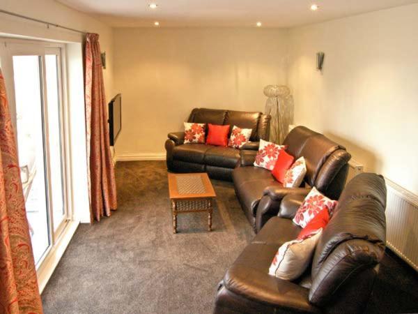 Hendre Aled Farmhouse Llansannan Экстерьер фото