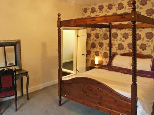 Hendre Aled Farmhouse Llansannan Экстерьер фото